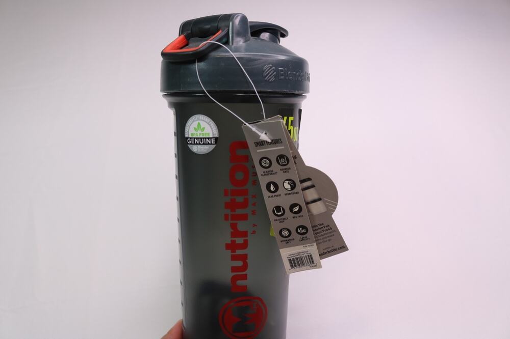 Max Muscle Nutrition BlenderBottle Pro45 XL Shaker Bottle - 12-gauge BlenderBall